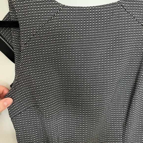 RW&CO Sleeveless Slim Dress - Picture 4 of 6